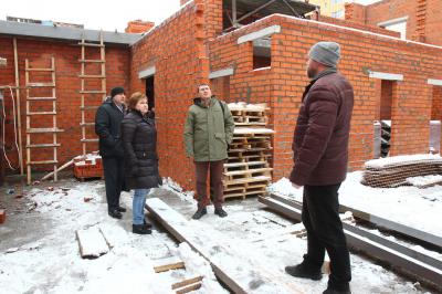 Елена Сорокина осмотрела ход реконструкции ДШИ №5